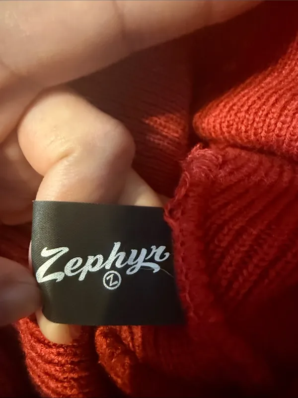 Zephyr Alabama Role Tide Pom Pom Beanie - Image 3