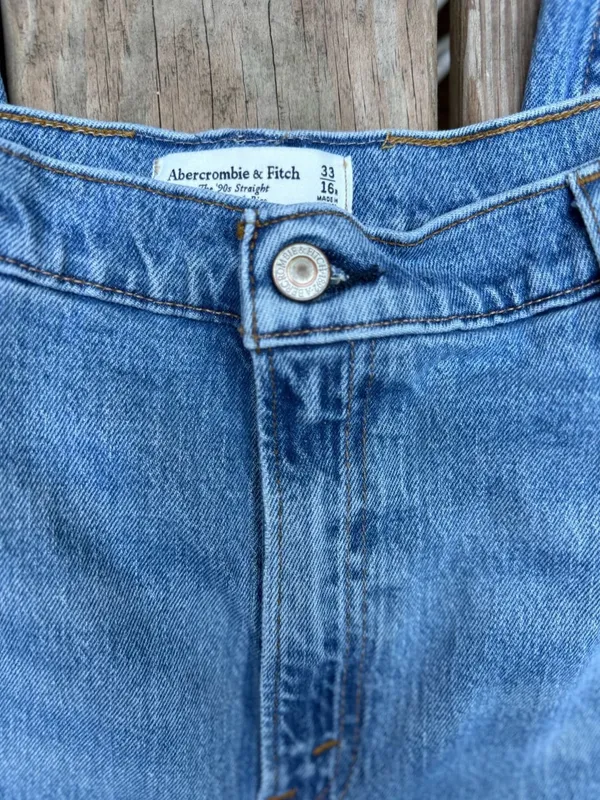 Abercrombie & Fitch The 90s Straight Ultra High Rise Jeans Size 33 16R - Image 3