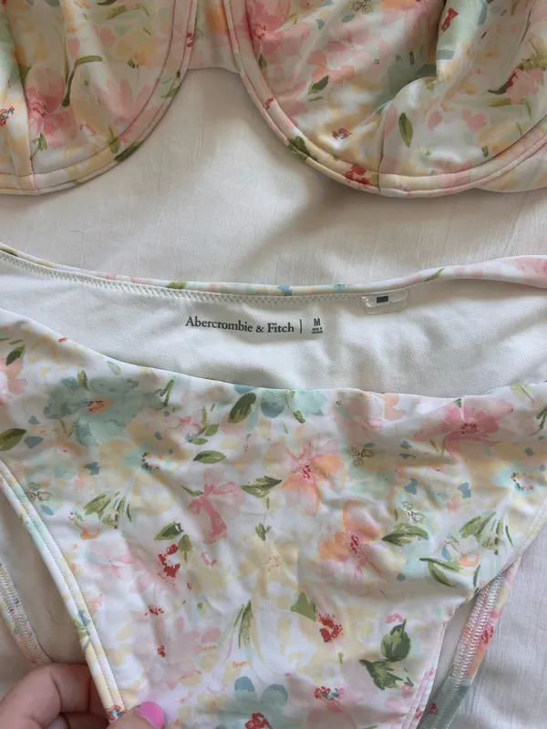 abercrombie and fitch bikini - Image 2