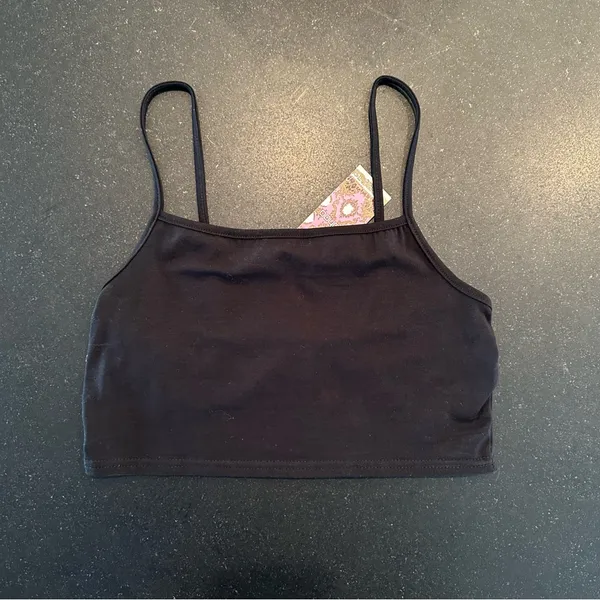 Boohoo Racer Neck Cotton Crop Top NWT Black Size US 8 Medium - Image 4