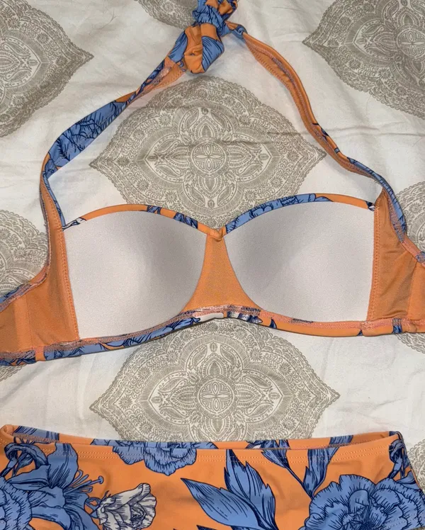 Cupshe Bikini - Image 4