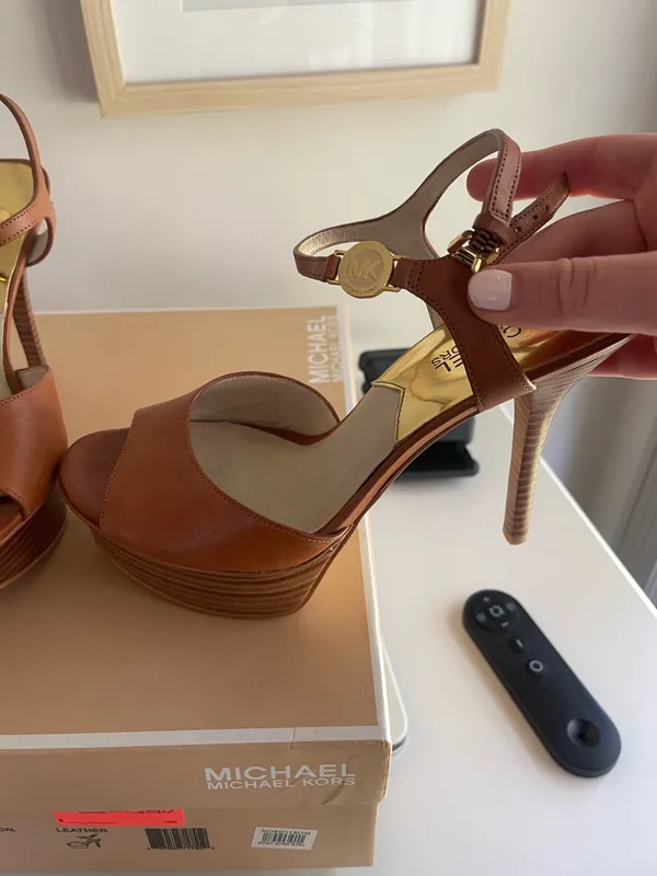 Michael Kors heels - Image 3