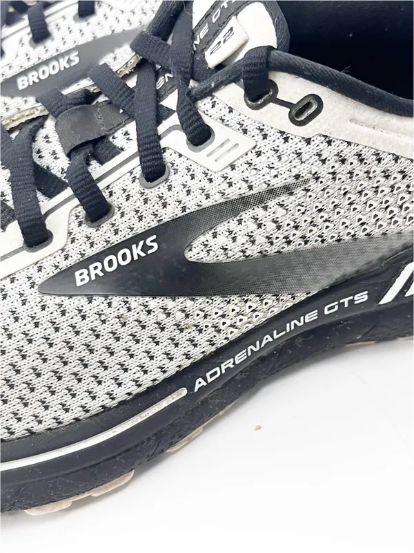 BROOKS Adrenaline GTS 22 Gray Women’s 11 Lace Up Running Shoes - Image 9