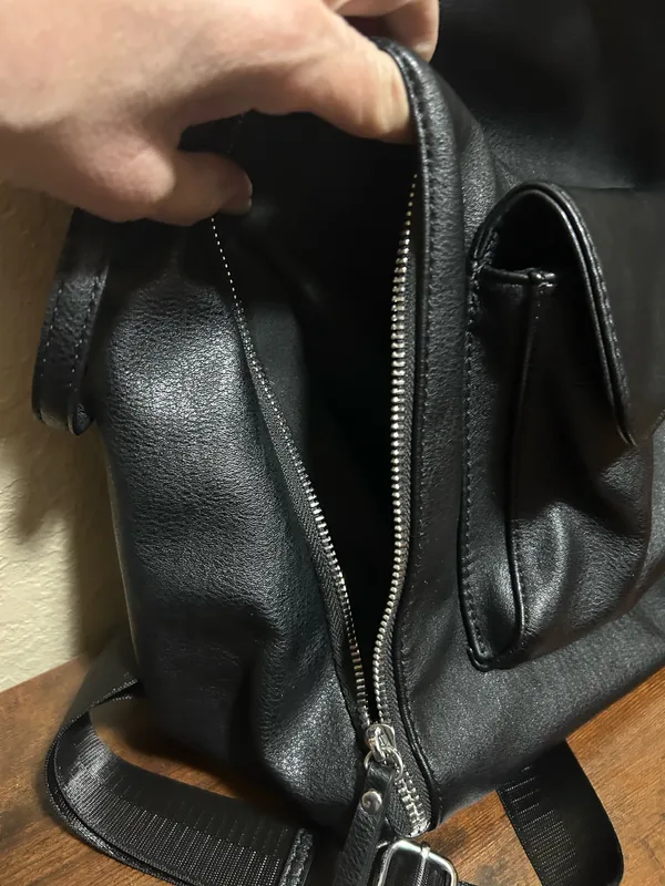Miztique Black Large Convertible Backpack Crossbody Bag Zip/Magnetic Silver - Image 4