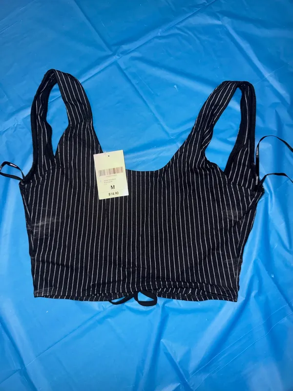 Forever 21 Crop Top - Image 2