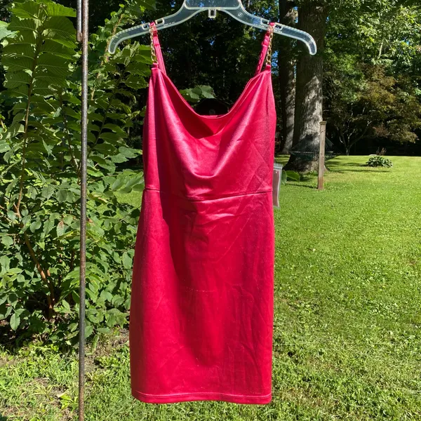 💖 NWT Planet Gold Small Hot Pink Satin Gold Chain Strap Dress 💖 - Image 11