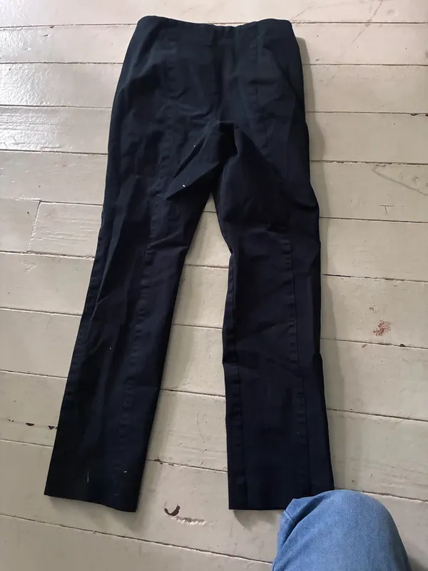 Old Navy Extra High-Waisted Polished Pixie Skinny Pants - Image 6