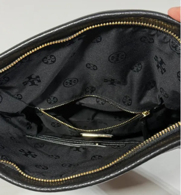 Tory Burch Bombe envelope fold pebbles leather crossbody purse bag - Image 10