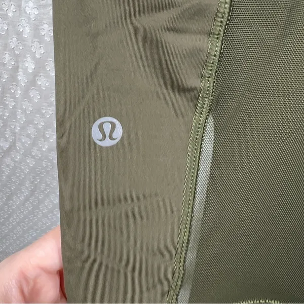 Lululemon‎ Olive Green Pocket Cropped Leggings - Image 4