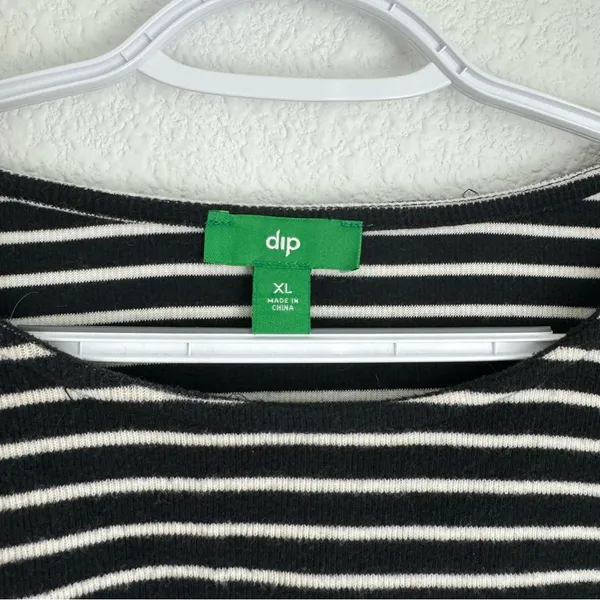 Dip black and white stripe long sleeve shirt with front pocket, size L / XL - Image 4