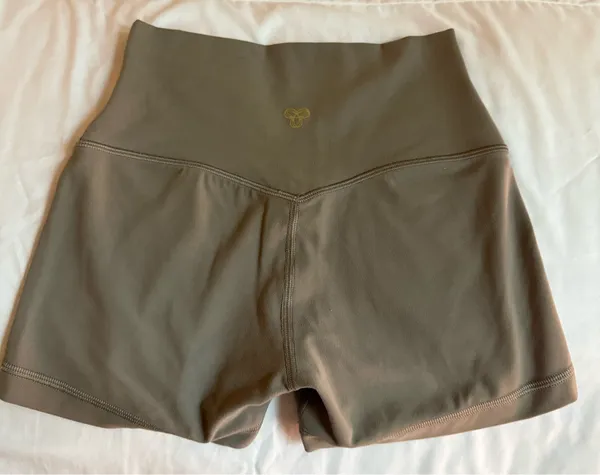 Aritzia BUTTER Cheeky Hi-Rise 3” Short - Image 6
