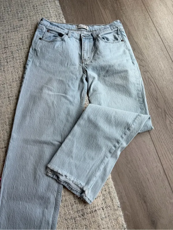 Abercrombie & Fitch Mid‎ Rise 90s Straight Jean Size 29 - Image 5