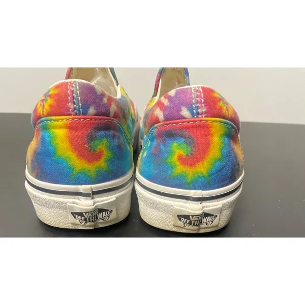Vans Women's Tie Dye Slip On Sneakers Size W-7 M-5.5 SKU 2078 - Image 4