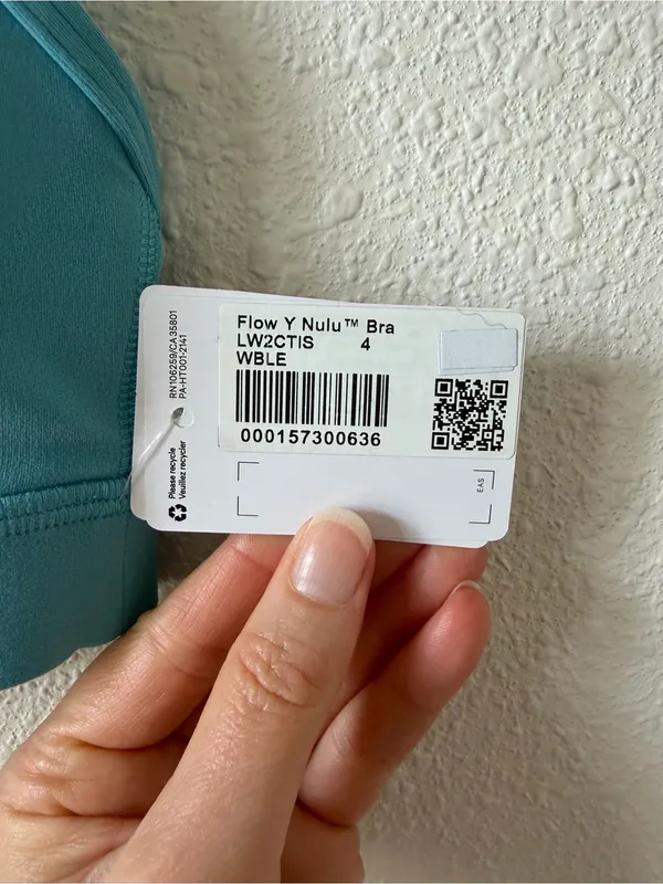 Lululemon Flow Y Bra Nulu Light Support A–C Cups Washed Blue Size 4 Sporty Yoga - Image 4