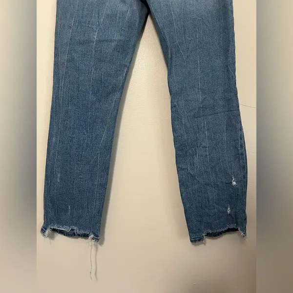 Abercrombie & Fitch Ultra‎ High Rise Mom Jeans Distressed Size 28 - Image 7