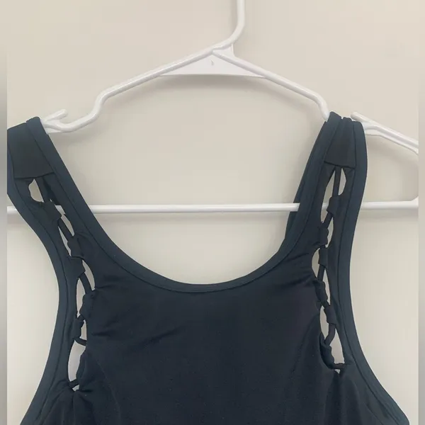 Athleta swim top Cami black 34B/C - Image 4