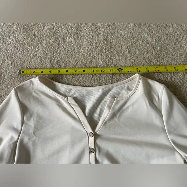 Cupshe Cream Top with Rust Plaid Hem and Sleeves - Image 8