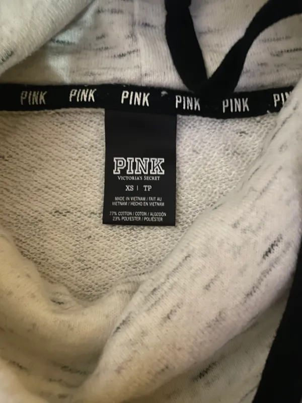 PINK hoodie - Image 2