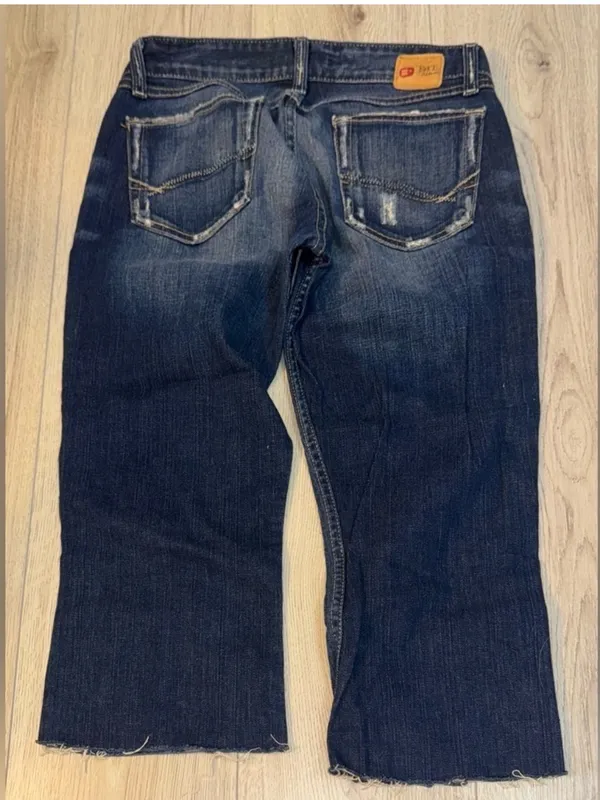BKE Dark Blue Cropped Capri crop jeans denim - Image 4