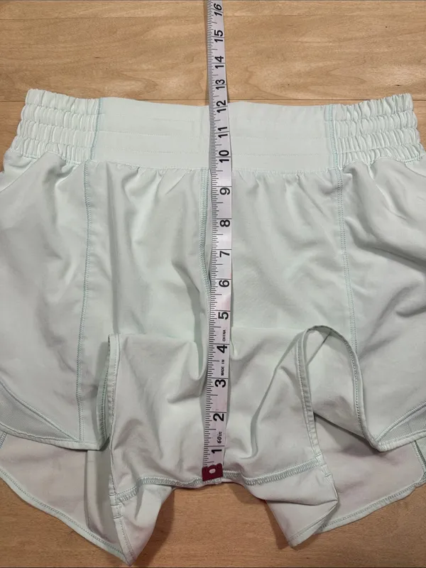 Lululemon Hotty Hot High Rise Lined Shorts Sz 6 - Image 8
