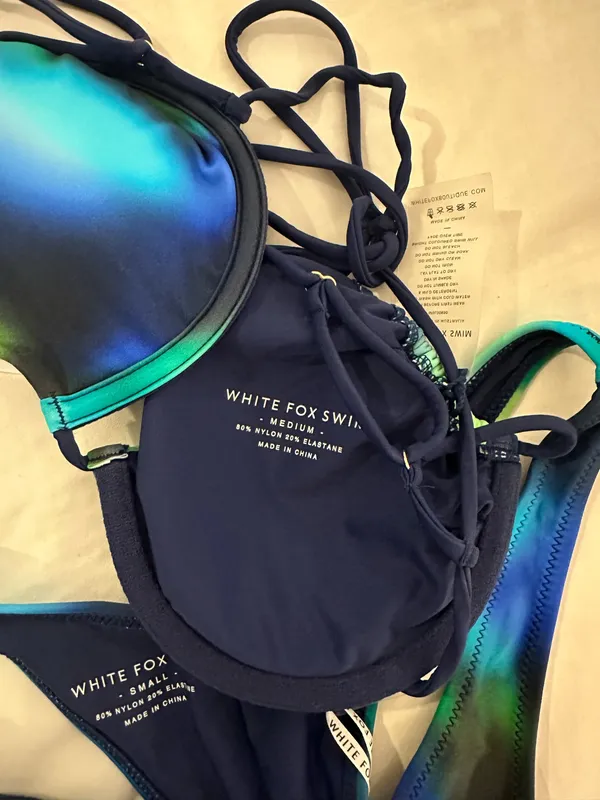 White fox bikini - Image 3