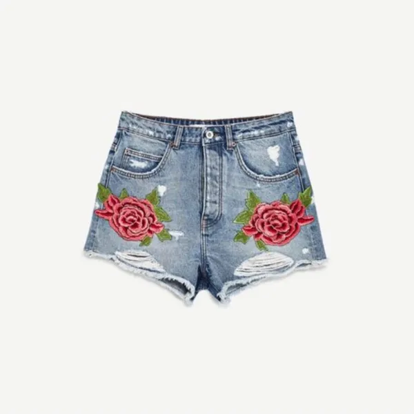 Zara embroidered shorts - Image 3