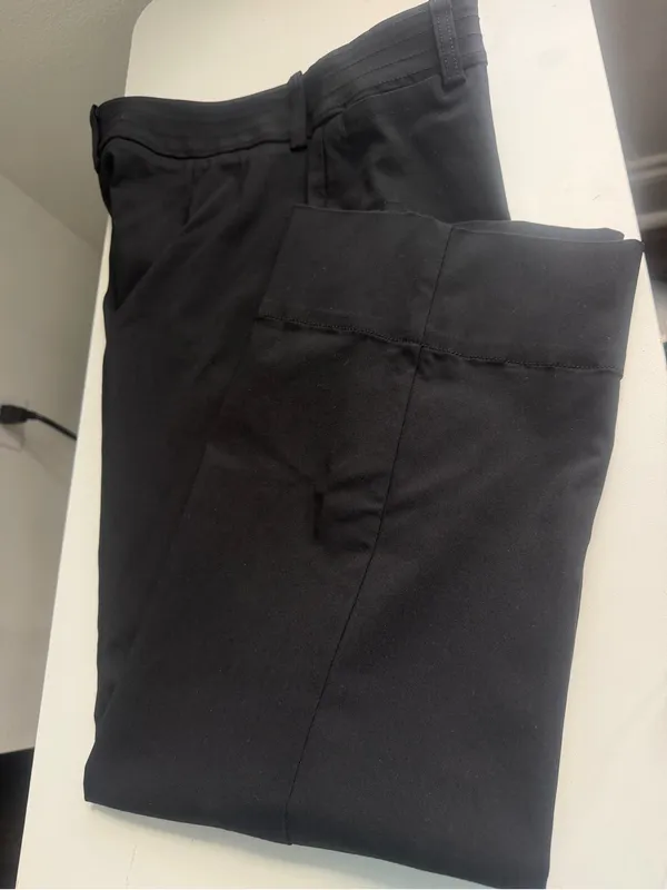 Classic Black Wide Leg Crop Dress Pants - Image 5