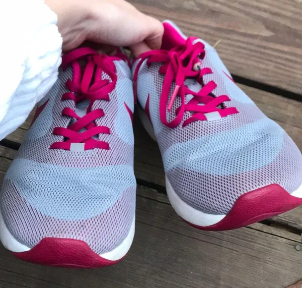 Nike Air Max Siren Sneakers - Image 3