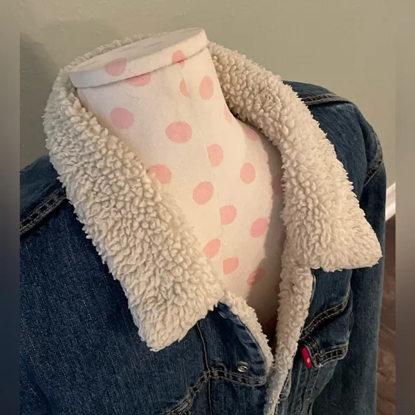 Levi's Women's Medium Wash 90s Sherpa Trucker Jacket Sz L - Image 7