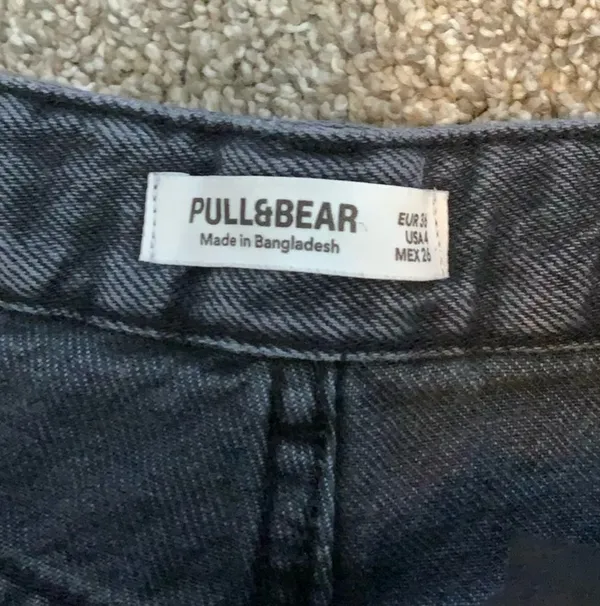 High-Waisted Wide-Leg Pull & Bear Jeans - Image 3