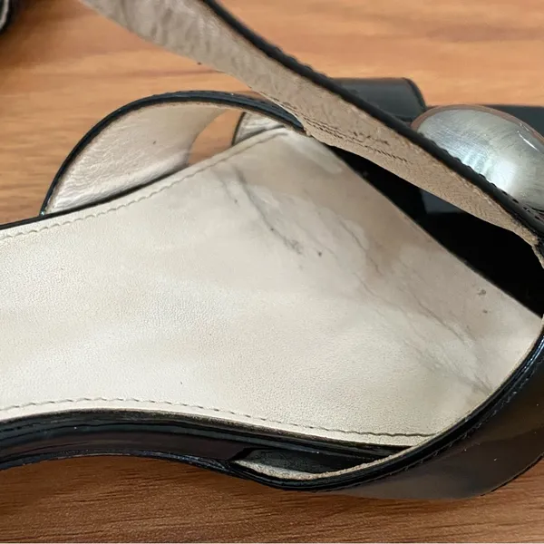 COACH Hellena Black Soft Patent Leather T-strap Kitten Heels Sandals Size 7.5B - Image 14