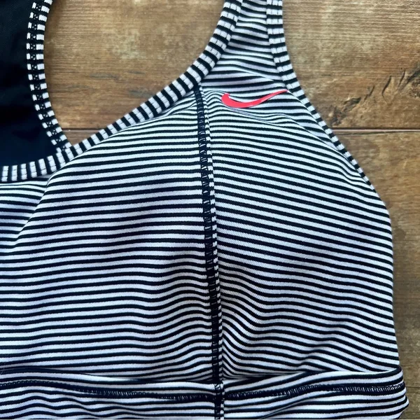 Nike Athletic Sleeveless Racerback Striped Workout Tank Top Size Large - Image 3
