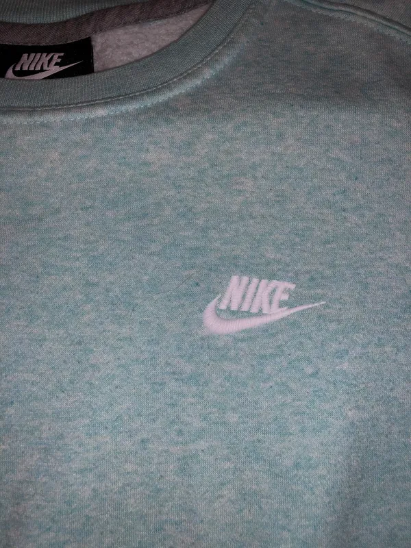 Nike pullover - Image 2
