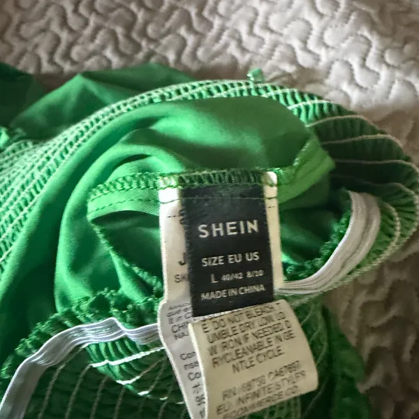 SHEIN Bright Green Jumper - Image 4