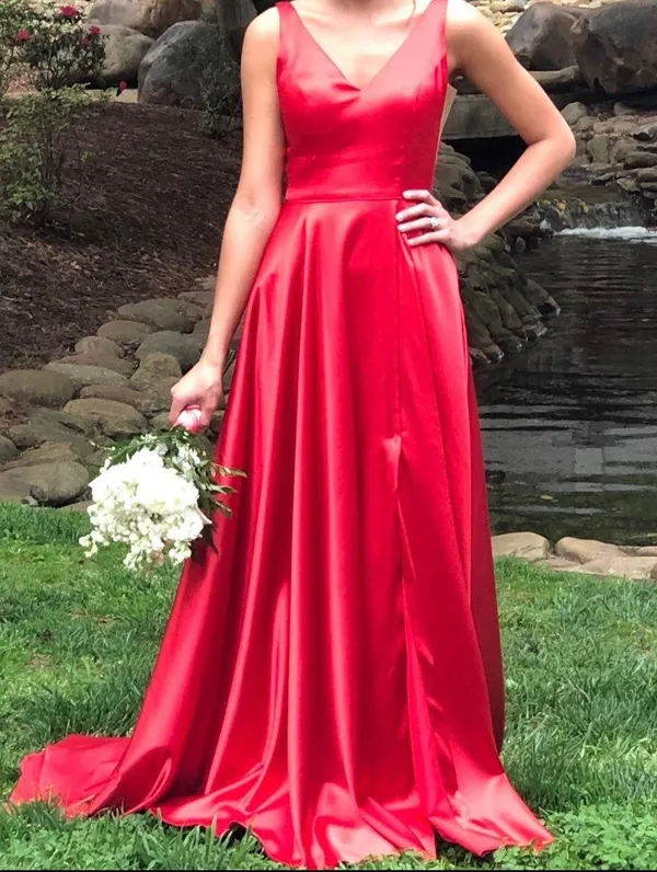 Sherri Hill Red Gown - Image 3