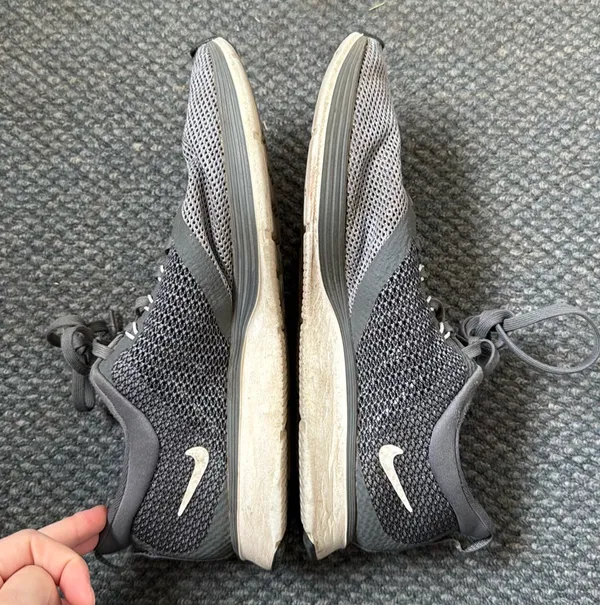 Nike Zoom Strike Running Shoes - Image 2