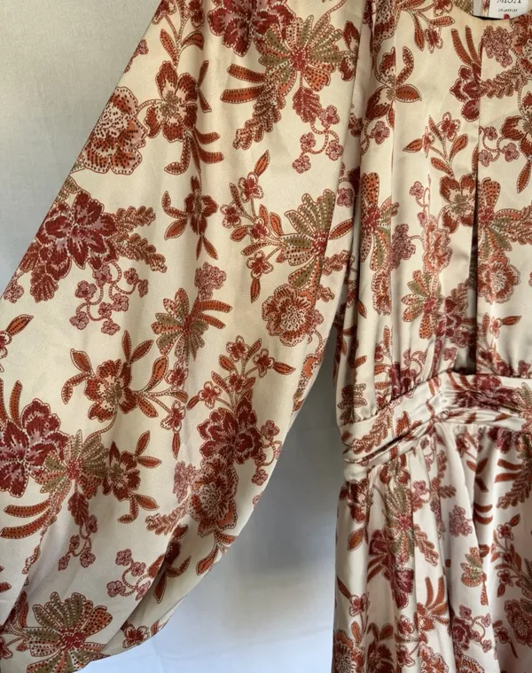NWT MISA Los Angeles Cream Floral Balloon Sleeve Mini Dress S - Image 2