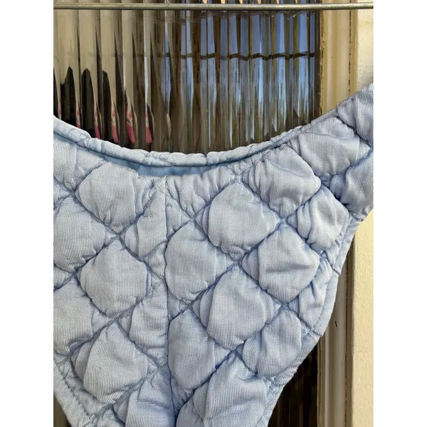 Frankies Bikinis Light Blue Quilted High‎ Cut Bikini Bottom Size Medium - Image 3