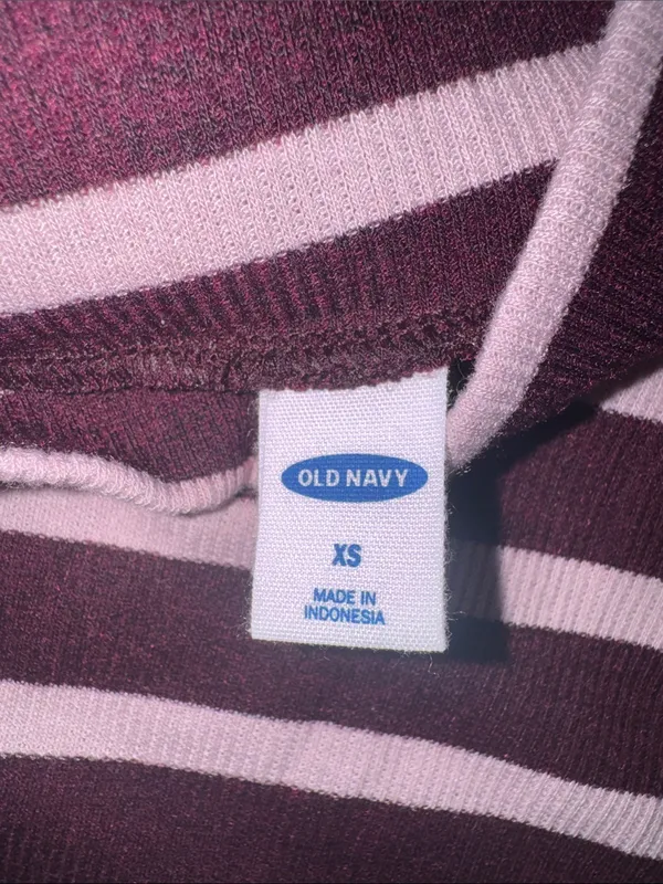 Old Navy Striped Mock-Neck Long Sleeve Shirt in Plum and Pink ! - Image 3