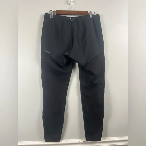 Patagonia black base layer women’s pants size small - Image 3