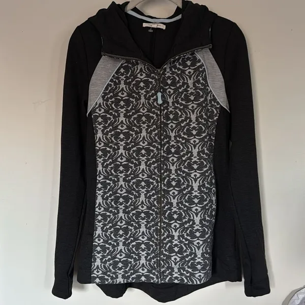 Anthropologie Tara Jacquard Hoodie‎ Zip Sweatshirt Gray Black Hooded Size Medium - Image 6