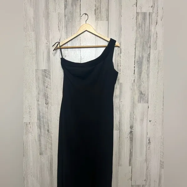 Maggy London Black One Shoulder Formal Gown | Size 6 | Elegant Slit Maxi Dress - Image 3