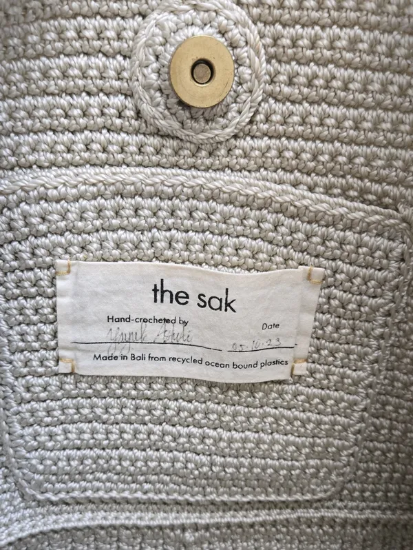 The Sak Cream Hand-crocheted Shoulder Bag - Image 7