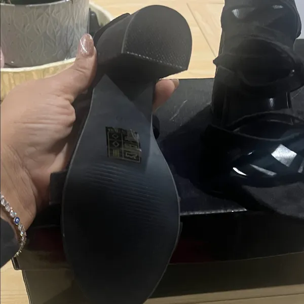 SHEIN Black Strappy Heels - Image 3