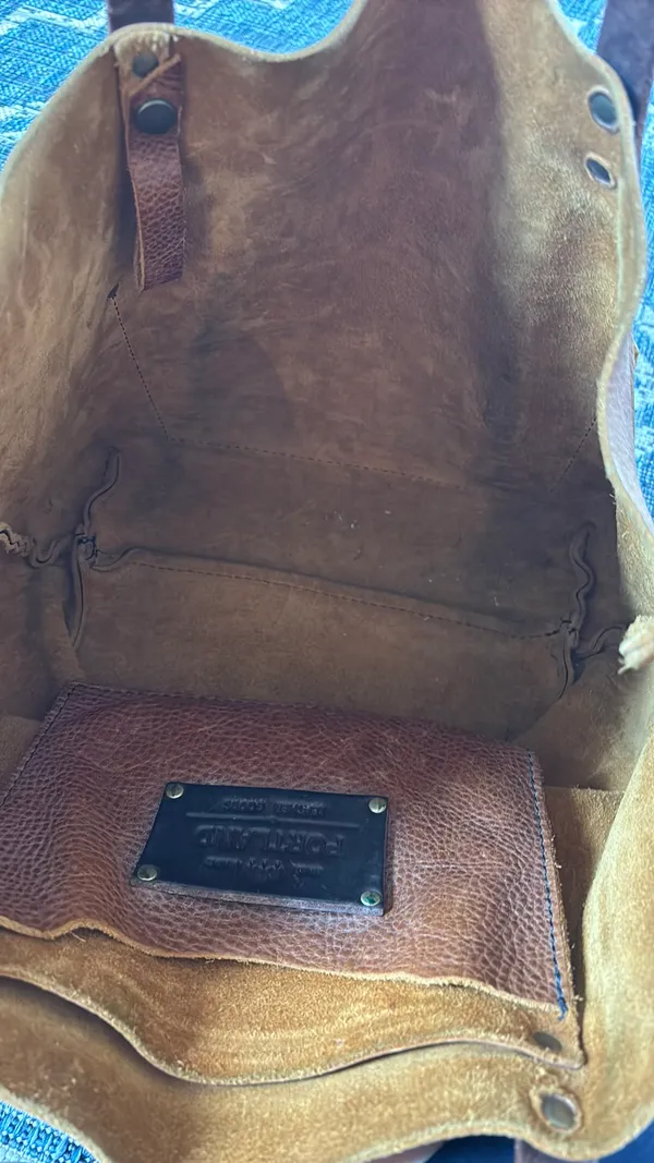 Portland Leather Large Tote Brown - Image 6