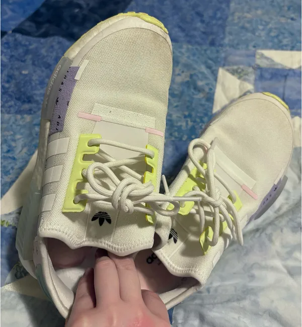 Adidas Women’s NMD R1 Shoes 5.5 - Image 4