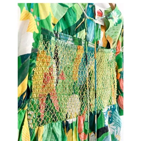 Farm Rio Vintage Toucans Smocked Peplum Top Medium - Image 7
