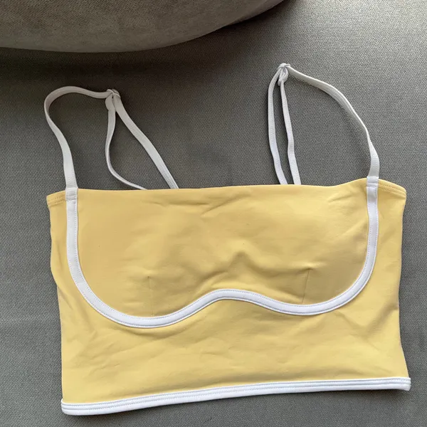 Alo Yoga Airbrush Streamlined Bra Tank Warm Butter/White S - Image 2