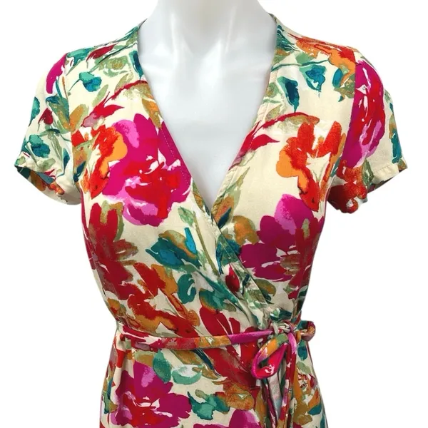 Vici Women's Pink Multicolor Floral Short Sleeve V Neck Maxi Wrap Dress Size S - Image 3