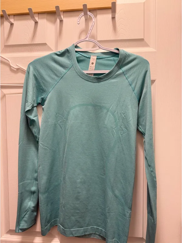 Lululemon Swiftly Long Sleeve - Image 3